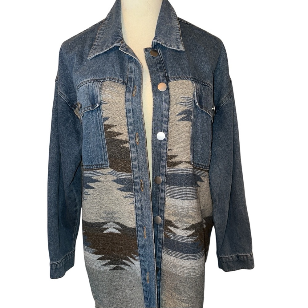 Denim Aztec Shacket Jacket Size M - Picture 5 of 7